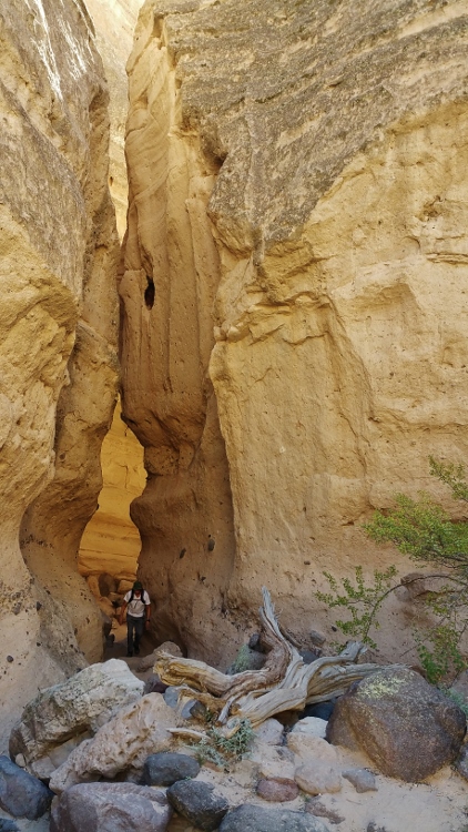 tent rock slot canyon trail